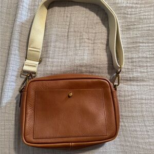 Madewell The Transport Shoulder Crossbody Bag